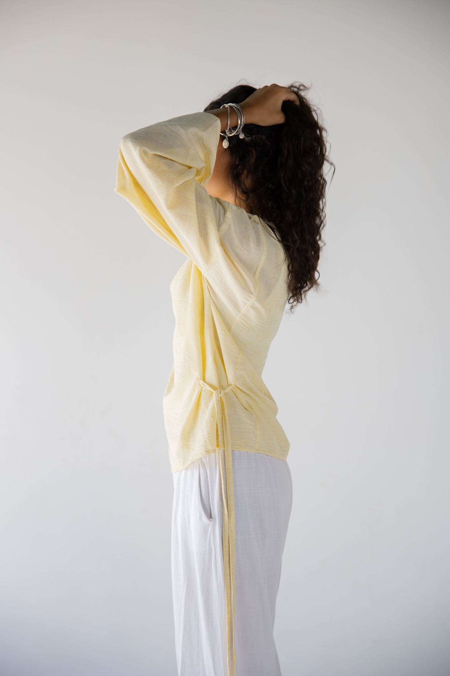 Iris linen top in butter yellow