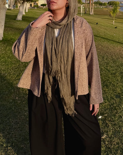 Beige essential cropped jacket