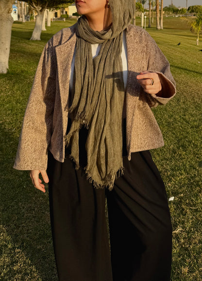 Beige essential cropped jacket