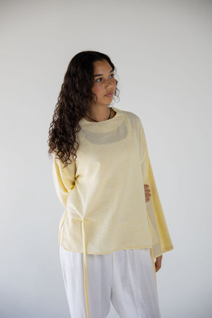 Iris linen top in butter yellow