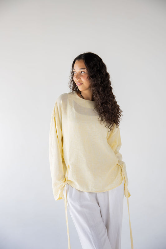 Iris linen top in butter yellow