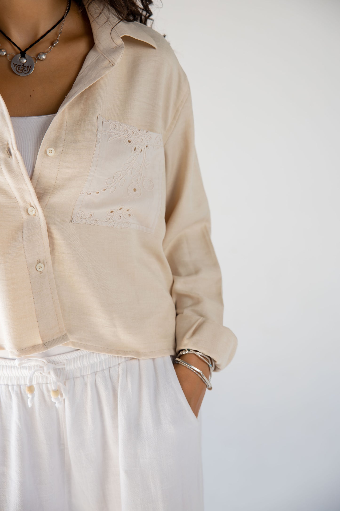 Cropped linen shirt